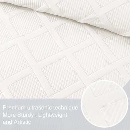 Ultrasonic King Quilt Set, 3-Piece Lightweight Bedspreads Modern Striped Coverlet, White